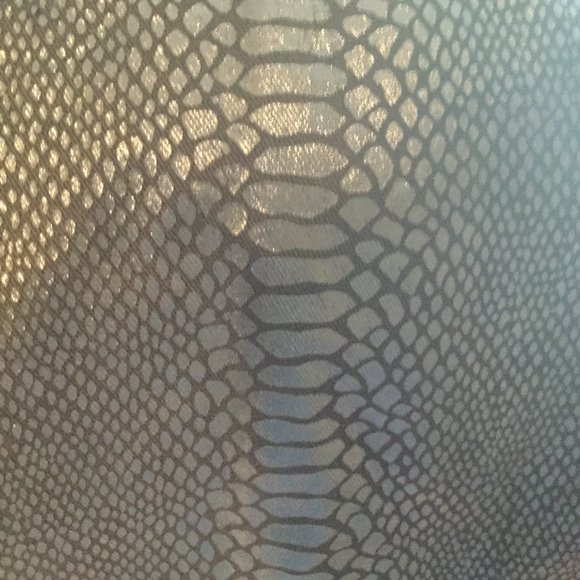 Vegan leather reptile embossed pants - Picture 4 of 4